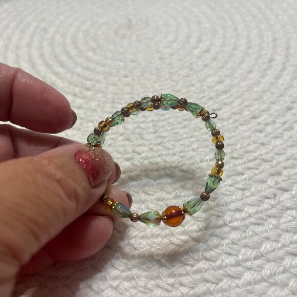 Dainty CRYSTAL & GOLD Handmade Adjustable Memory Wire Bracelet #704D - Picture 1 of 4